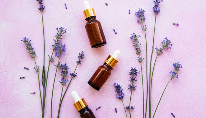 7 Amazing Health Benefits of Lavender Oil: Best Natural Remedy for Anxiety, Stress, and Insomnia
