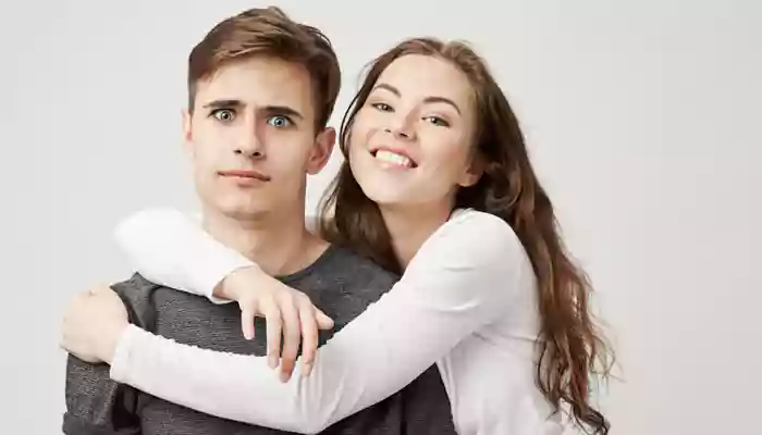 Five Signs That Indicate You Have A Clingy Lover: Tips To Tackle Your Bae
